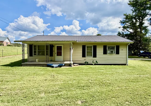 Photo 3 of Single family home for sale at 318 E Frog Holw Rd, Science Hill, KY 42553 | MLS# 26024199 | Listing updated on 2026-09-03