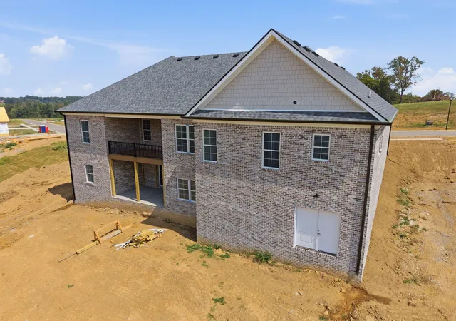 Photo 3 of Single family home for sale at 213 Brandenburg Way, Richmond, KY 40475 | MLS# 26024442 | Listing updated on 2026-10-05