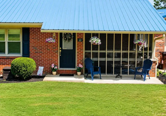 Photo 3 of Single family home for sale at 48 Meadow Dr, Stanton, KY 40380 | MLS# 26024155 | Listing updated on 2026-09-04