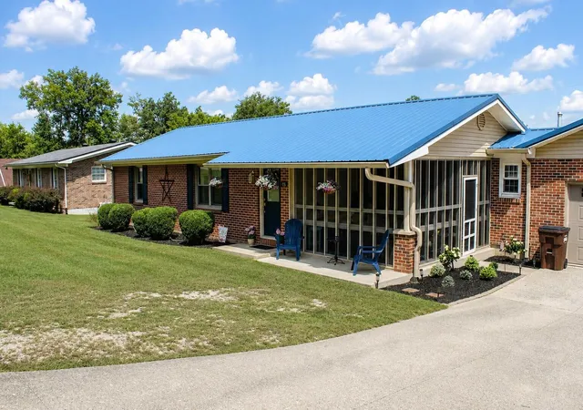 Photo 3 of Single family home for sale at 48 Meadow Dr, Stanton, KY 40380 | MLS# 26024155 | Listing updated on 2026-09-04