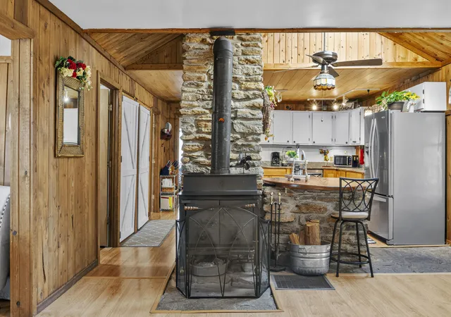 Photo 4 of Sale Pending at 449 Bailey Rd, Georgetown, KY 40324 | MLS# 26024174 | Listing updated on 2026-09-20