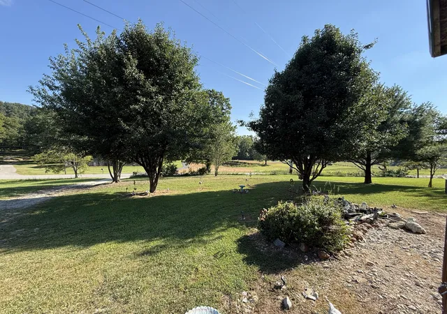 Photo 4 of Single family home for sale at 2290 Lambert Rd, Berea, KY 40403 | MLS# 26024195 | Listing updated on 2026-09-03