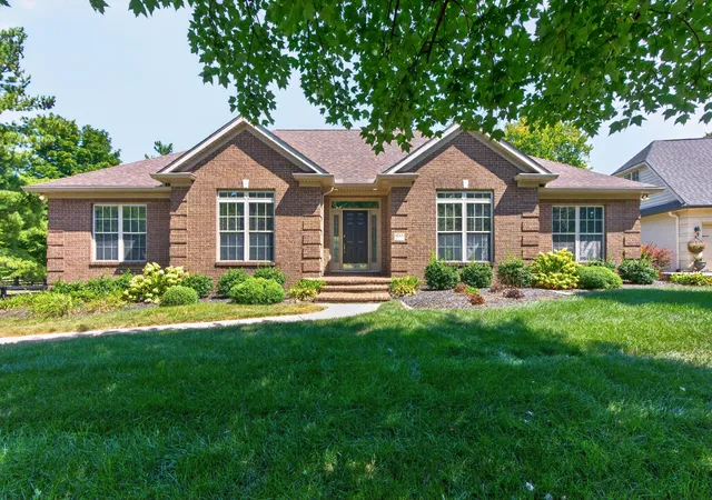 Photo 1 of Sale Pending at 1245 Birmingham Ln, Lexington, KY 40513 | MLS# 26024169 | Listing updated on 2026-09-10