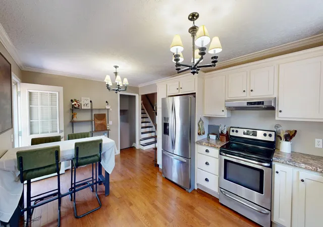 Photo 3 of Single family home for sale at 211 L Hancock Rd, Columbia, KY 42728 | MLS# 26024168 | Listing updated on 2026-09-03