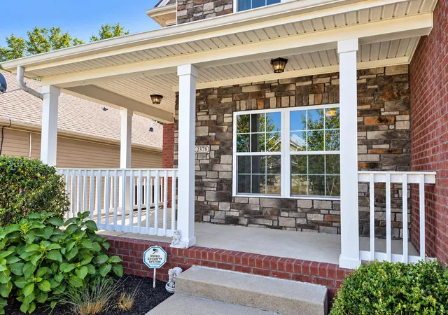 Photo 3 of Single family home for sale at 2378 Patchen Wilkes Dr, Lexington, KY 40509 | MLS# 26024210 | Listing updated on 2026-10-13
