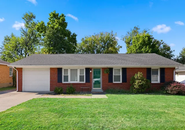 Photo 1 of Sale Pending at 502 Alta Ave, Nicholasville, KY 40356 | MLS# 26024352 | Listing updated on 2026-10-13