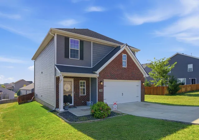 Photo 3 of Sale Pending at 208 Sinclair Ct, Georgetown, KY 40324 | MLS# 26024486 | Listing updated on 2026-09-21