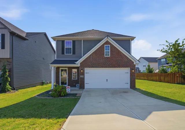 Photo 4 of Sale Pending at 208 Sinclair Ct, Georgetown, KY 40324 | MLS# 26024486 | Listing updated on 2026-09-21