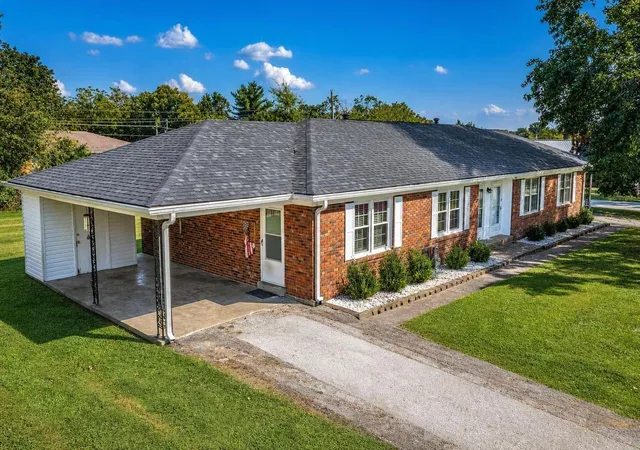 Photo 1 of Sale Pending at 501 503 Williamsburg Rd, Frankfort, KY 40601 | MLS# 26024264 | Listing updated on 2026-09-09
