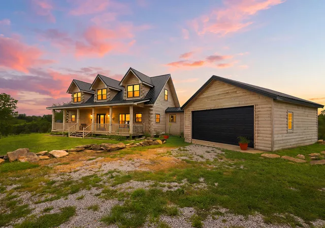 Photo 3 of Sale Pending at 6 Earthaven Dr, Waddy, KY 40076 | MLS# 26024332 | Listing updated on 2026-09-15