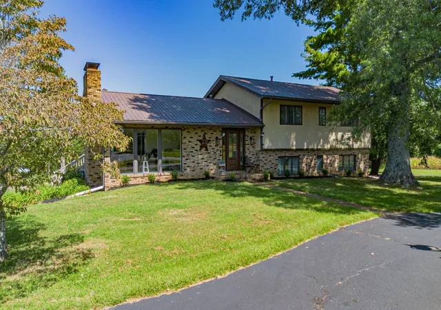 Photo 1 of Sale Pending at 6844 Ky 120, Marion, KY 42064 | MLS# 26024198 | Listing updated on 2026-09-05