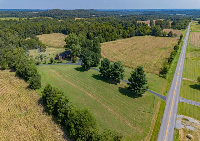 Photo 4 of Sale Pending at 6844 Ky 120, Marion, KY 42064 | MLS# 26024198 | Listing updated on 2026-09-05
