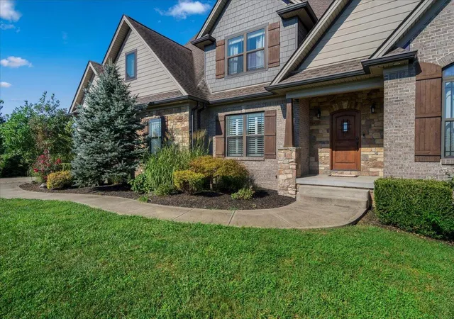 Photo 2 of Single family home for sale at 103 Hidden Meadow Ln, Nicholasville, KY 40356 | MLS# 26024294 | Listing updated on 2026-10-05