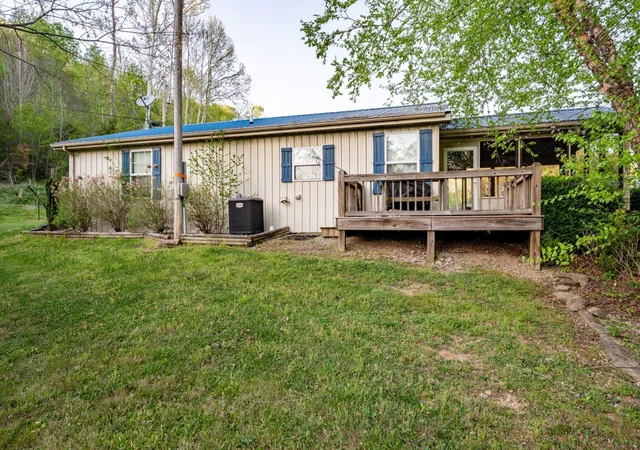 Photo 4 of Single family home for sale at 612 Little Indian Dr, Jamestown, KY 42629 | MLS# 26024340 | Listing updated on 2026-09-20