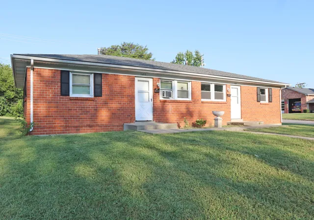 Photo 2 of Sale Pending at 1601 1603 Maywick View Ln, Lexington, KY 40504 | MLS# 26024257 | Listing updated on 2026-09-08