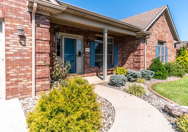 Photo 4 of Single family home for sale at 3008 Woodfield Cir, Richmond, KY 40475 | MLS# 26024440 | Listing updated on 2026-09-15