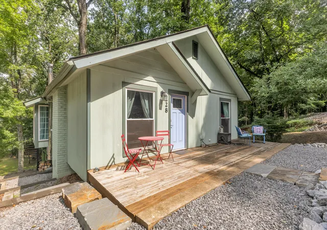 Photo 1 of Single family home for sale at 228 Apache Trl, Cadiz, KY 42211 | MLS# 26024474 | Listing updated on 2026-09-14
