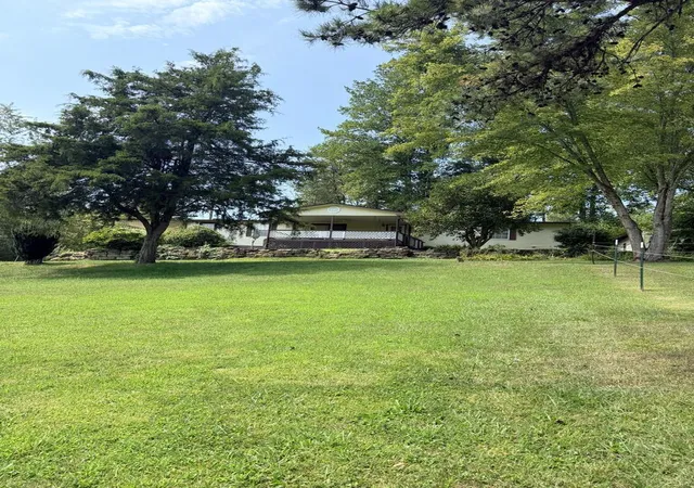 Photo 2 of Single family home for sale at 107 Ross Branch, Flatgap, KY 41219 | MLS# 26024260 | Listing updated on 2026-10-15