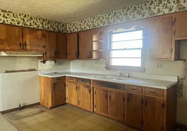Photo 3 of Single family home for sale at 187 Cheryl Ln, Danville, KY 40422 | MLS# 26024705 | Listing updated on 2026-10-13