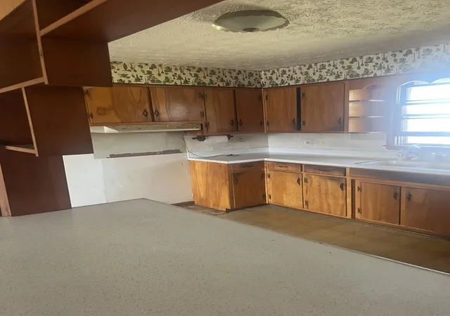 Photo 3 of Single family home for sale at 187 Cheryl Ln, Danville, KY 40422 | MLS# 26024705 | Listing updated on 2026-10-13