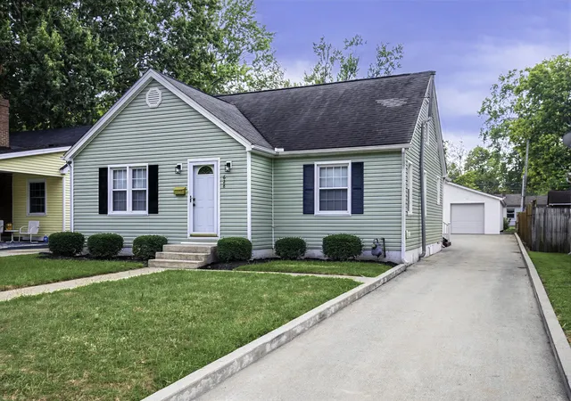 Photo 2 of Sale Pending at 628 Longview Dr, Lexington, KY 40503 | MLS# 26026257 | Listing updated on 2026-10-15