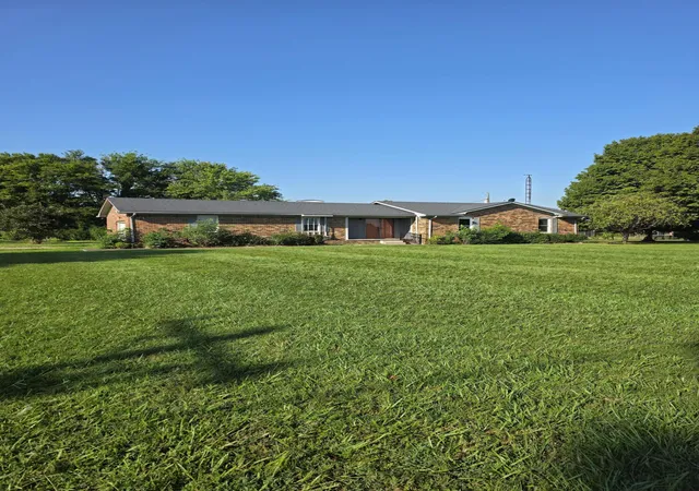Photo 2 of Single family home for sale at 57 Vicksburg Est Rd, Benton, KY 42025 | MLS# 26024292 | Listing updated on 2026-09-03