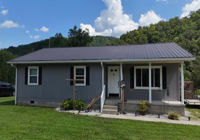 Single family home for sale at 424 Burton Hl Rd, Letcher, KY 41832 | MLS# 26024293