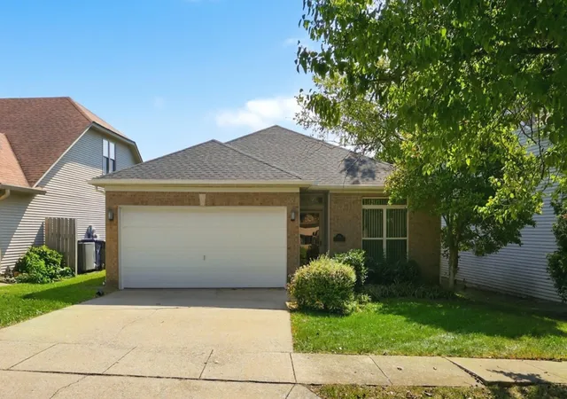 Photo 1 of Sale Pending at 336 Silver Crk Way, Lexington, KY 40511 | MLS# 26024365 | Listing updated on 2026-09-14