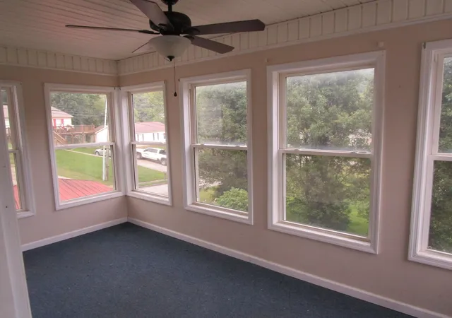Photo 3 of Sale Pending at 307 Cardinal Ct, Irvine, KY 40336 | MLS# 26024302 | Listing updated on 2026-09-14