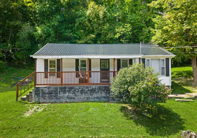 Photo 1 of Single family home for sale at 16202 State Hwy 200, Monticello, KY 42633 | MLS# 26024309 | Listing updated on 2026-09-04