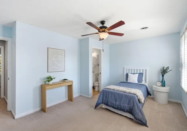 Photo 4 of Townhouse for sale at 1415 Ridgecrest Dr, Lexington, KY 40517 | MLS# 26024491 | Listing updated on 2026-09-05