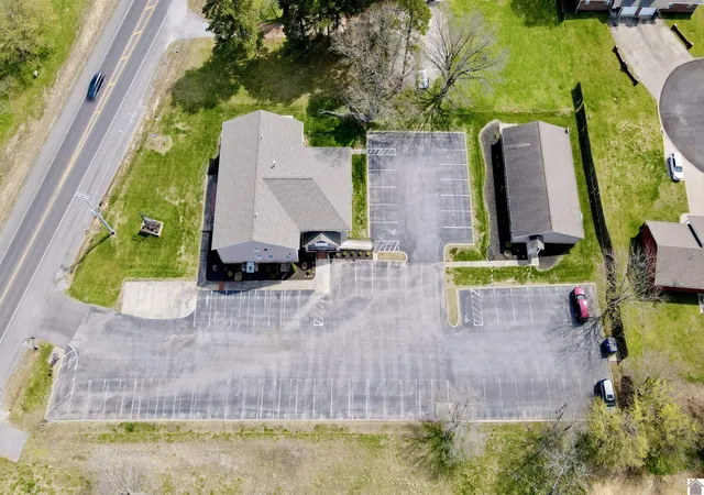 Listing Photo 4 - Condo for sale in building located at 1105 State Rte 121, Murray, KY 42071