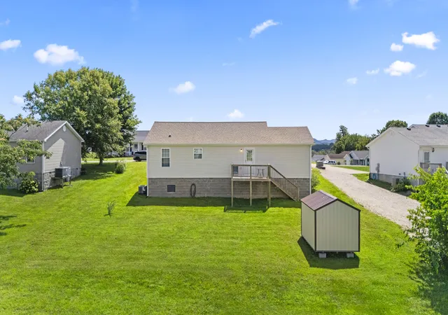 Photo 4 of Single family home for sale at 176 Mallard Dr, Mount Sterling, KY 40353 | MLS# 26024325 | Listing updated on 2026-09-04