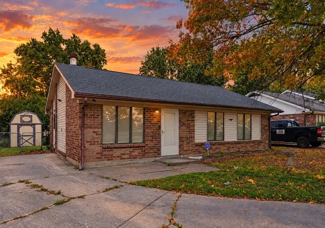 Photo 1 of Single family home for sale at 1513 Chadwick Dr, Lexington, KY 40515 | MLS# 26024349 | Listing updated on 2026-10-15