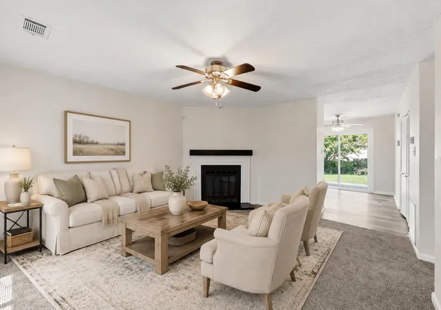 Photo 3 of Single family home for sale at 1513 Chadwick Dr, Lexington, KY 40515 | MLS# 26024349 | Listing updated on 2026-10-15
