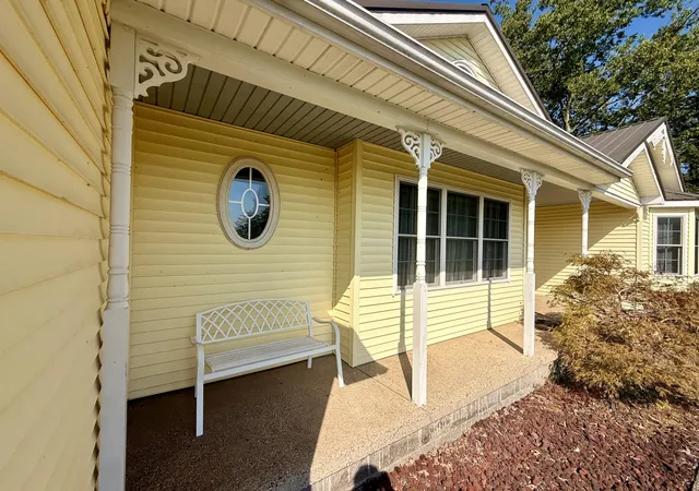 Photo 4 of Single family home for sale at 546 Mallard Cvs, Harrodsburg, KY 40330 | MLS# 26024458 | Listing updated on 2026-10-13
