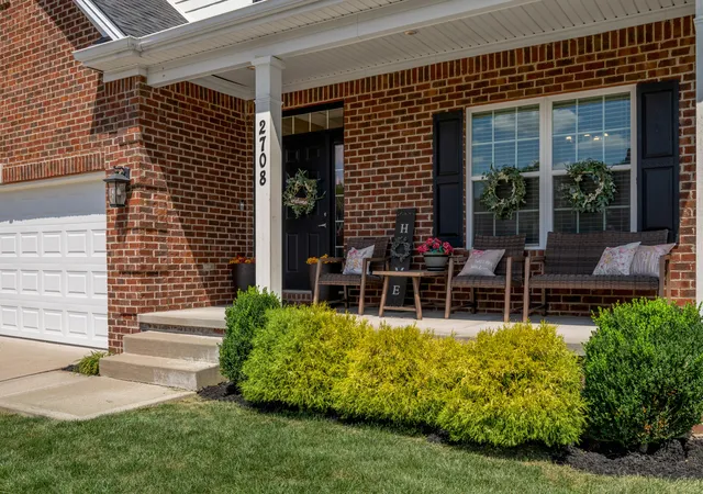 Photo 3 of Single family home for sale at 2708 Kearney Crk Ln, Lexington, KY 40511 | MLS# 26024366 | Listing updated on 2026-10-09