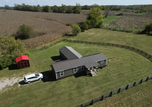 Photo 3 of Sale Pending at 990 Clay Kiser Rd, Paris, KY 40361 | MLS# 26024730 | Listing updated on 2026-10-13