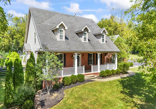 Photo 3 of Sale Pending at 5041 Chinquapin Ln, Mays Lick, KY 41055 | MLS# 26024364 | Listing updated on 2026-09-07
