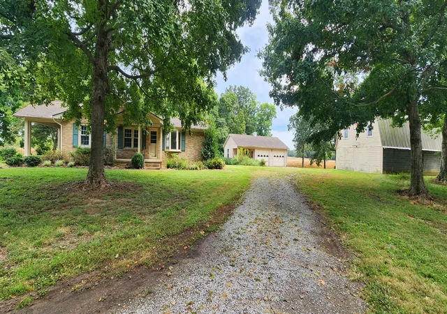 Photo 2 of Single family home for sale at 8479 Ky 94, Farmington, KY 42040 | MLS# 26024980 | Listing updated on 2026-09-11