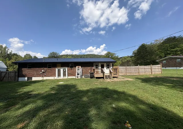 Photo 4 of Single family home for sale at 1895 Caudill Rd, Stanton, KY 40380 | MLS# 26024556 | Listing updated on 2026-09-07