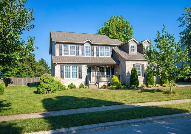 Photo 3 of Single family home for sale at 3129 Comanche Trl, Lexington, KY 40503 | MLS# 26024388 | Listing updated on 2026-09-04