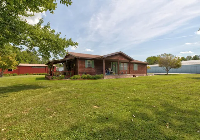 Photo 1 of Single family home for sale at 26 Bayou Ln, Salt Lick, KY 40371 | MLS# 26024400 | Listing updated on 2026-10-13