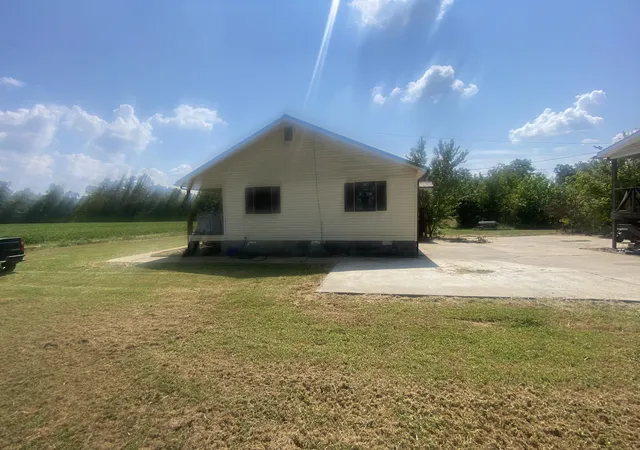Photo 3 of Single family home for sale at 3627 Linton Rd, Cadiz, KY 42211 | MLS# 26024476 | Listing updated on 2026-09-08