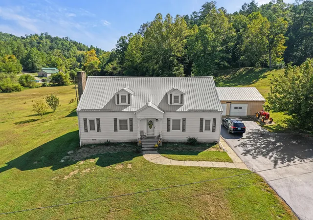 Photo 2 of Single family home for sale at 1401 Ky 437, West Liberty, KY 41472 | MLS# 26024441 | Listing updated on 2026-09-04
