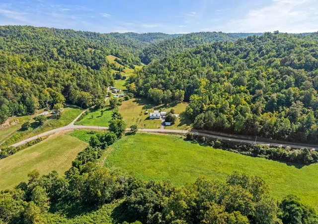Photo 3 of Single family home for sale at 1401 Ky 437, West Liberty, KY 41472 | MLS# 26024441 | Listing updated on 2026-09-04