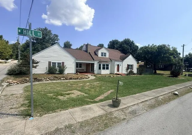 Photo 1 of Sale Pending at 420 N Hill St, London, KY 40741 | MLS# 26024417 | Listing updated on 2026-09-19