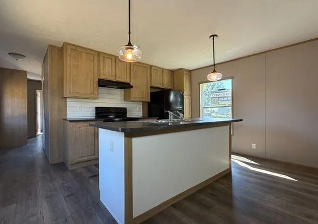 Photo 3 of Single family home for sale at 1940 Cooper Ridge Rd, Columbia, KY 42728 | MLS# 26024428 | Listing updated on 2026-09-04