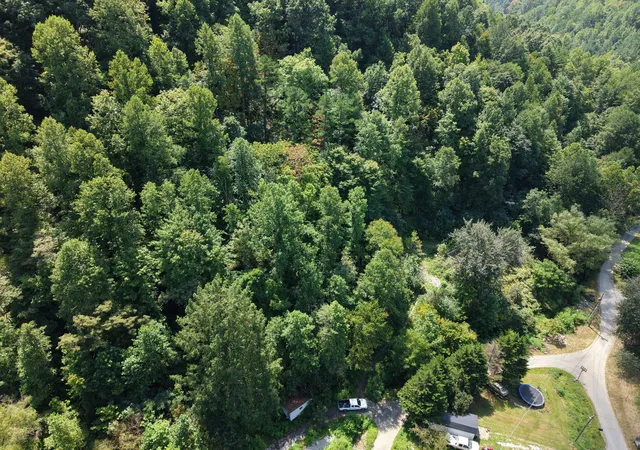 Photo 3 of Land for sale at 129 Pigeon Roost Branch, Pikeville, KY 41501 | MLS# 26024425 | Listing updated on 2026-10-13