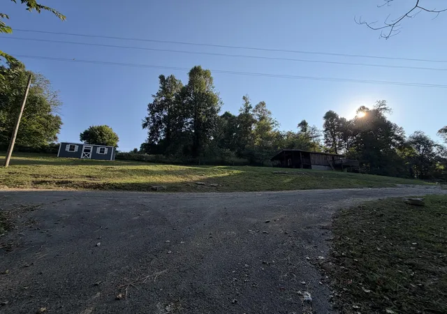 Photo 2 of Land for sale at 13617 Us 421, Mc Kee, KY 40447 | MLS# 26024489 | Listing updated on 2026-09-14